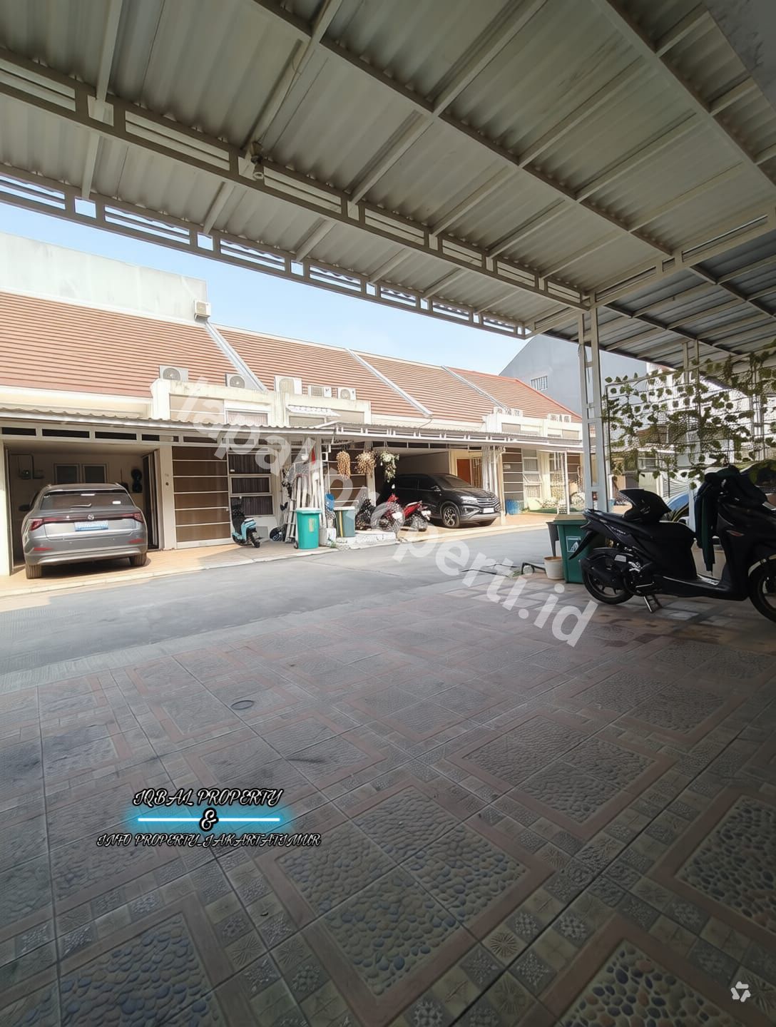Foto Turun Harga Rumah Dalam Cluster Siap Huni Di Kramat jati Jakarta Timur - 3