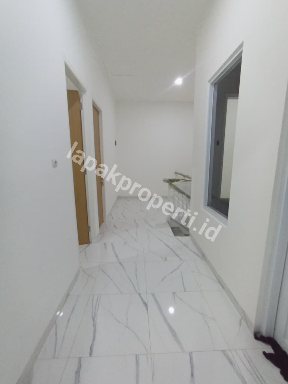 Foto Dijual Rumah Baru dalap Cluster bebas Banjir Di Jatikramat Kota Bekasi - 8