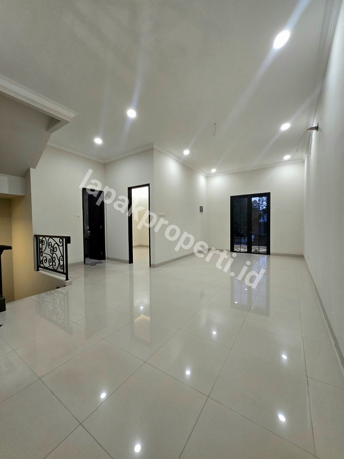 Foto Turun Harga Rumah Non Komplek Siap Huni Di Duren Sawit Jakarta Timur - 14