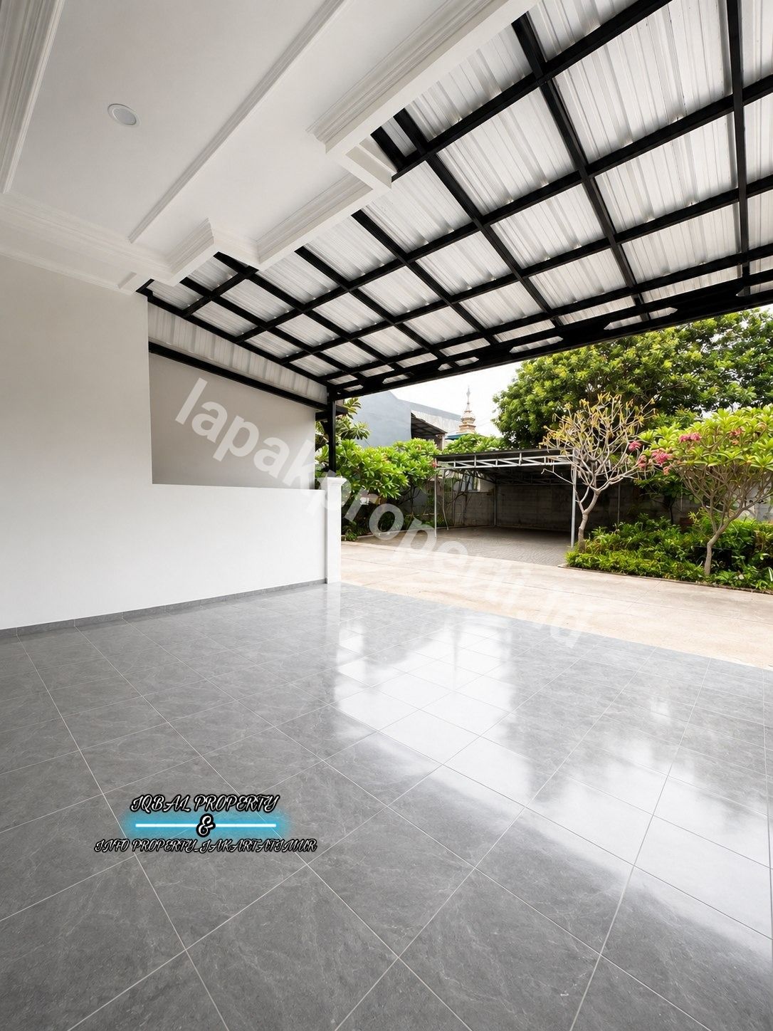 Foto Dijual Rumah Baru Design Classic Modern Siap Huni - 13