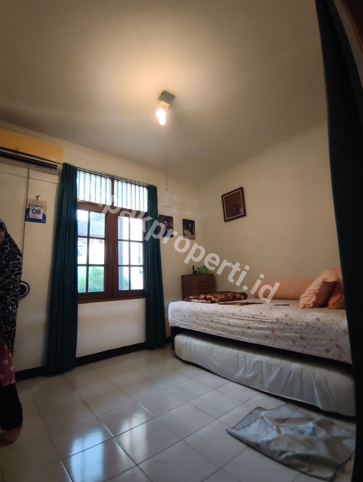 Foto Rumah murah dalam komplek Akses Jalan y - 10