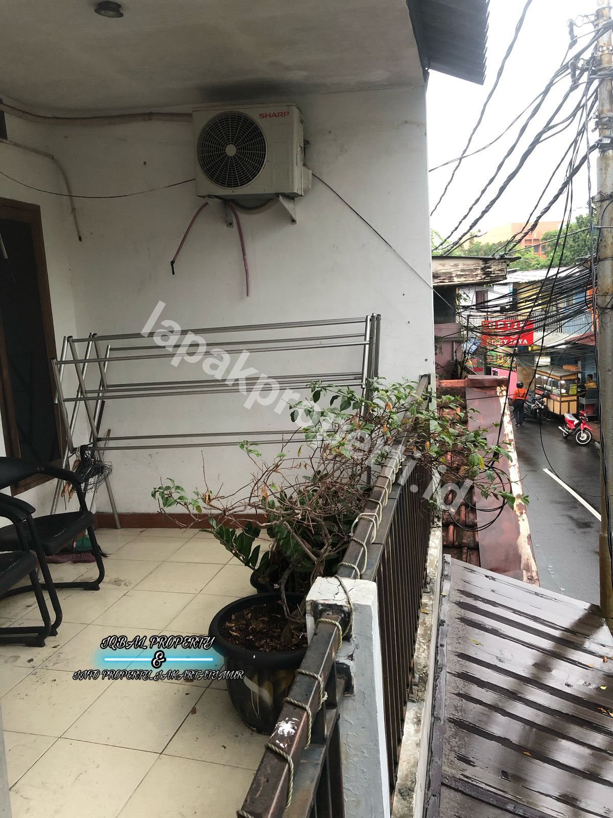 Foto Rumah Dekat RS Persahabatan Di Pisangan Timur Jakarta Timur - 8