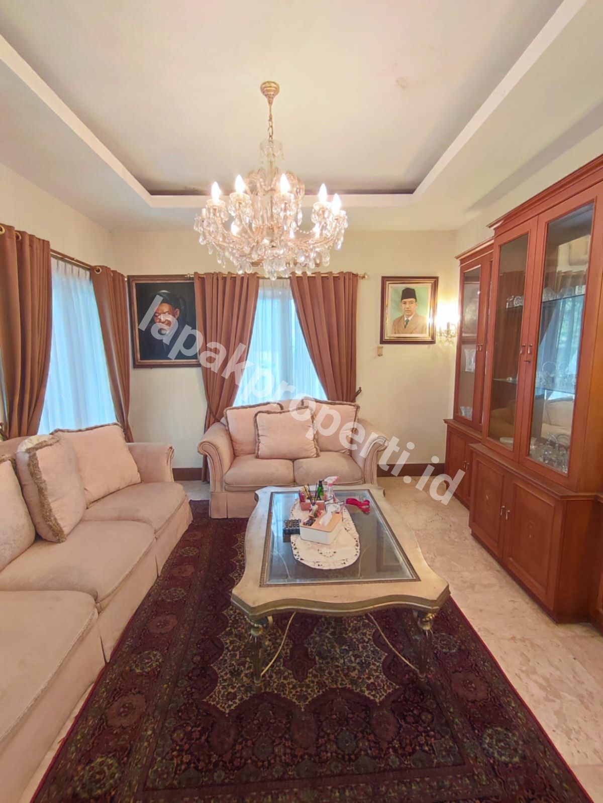 Foto RUMAH MEWAH DALAM KOMPLEK ASRI di LEBAK BULUS JAKARTA SELATAN - 4