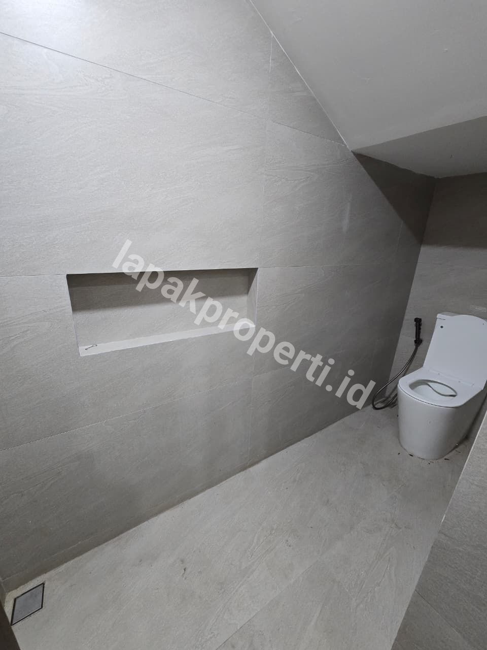 Foto Dijual Rumah Baru Dalam Komplek Tenang Di Cempaka Putih Tengah Jakarta pusat - 6