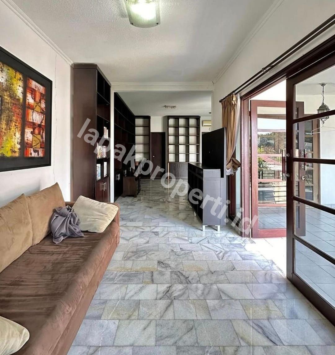 Foto Dijual Rumah Secondary dalam Komplek Di Area Cilandak KKO - Jakarta Selatan - 4