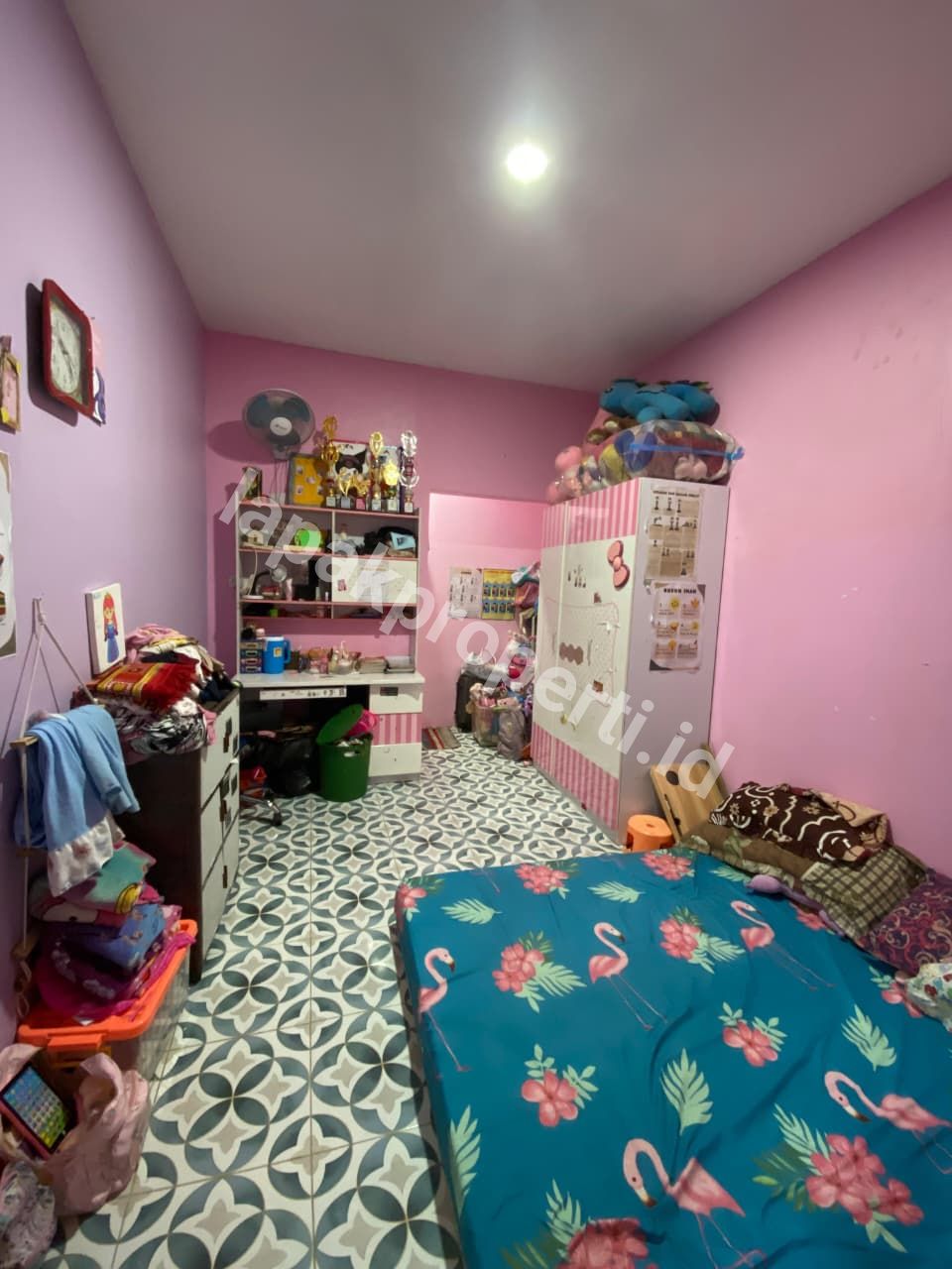 Foto RUMAH INDUK dan KOST LOKASI STRATEGIS di MATRAMAN RAYA JAKARTA TIMUR - 9