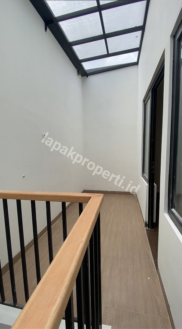 Foto Dijual Rumah Baru Siap Huni Di Cipinang Cempedak Jakarta Timur - 9