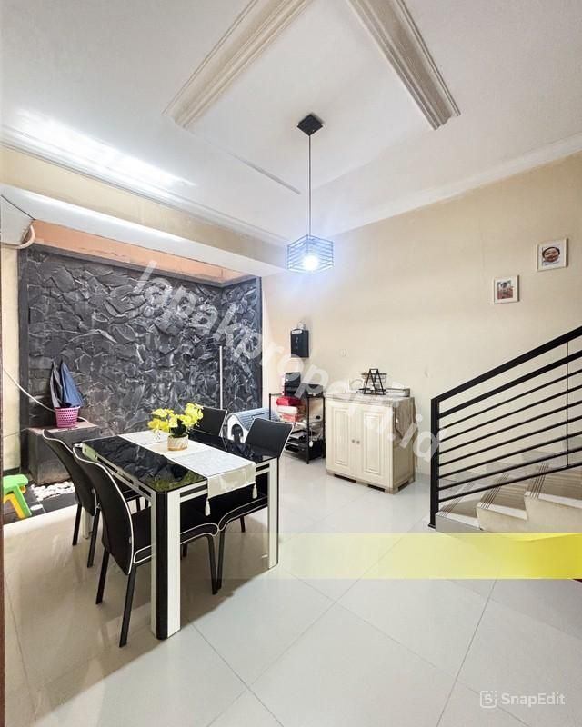 Foto Rumah Second Dalam Komplek One Gate Di Pondok Kelapa Jakarta Timur - 8