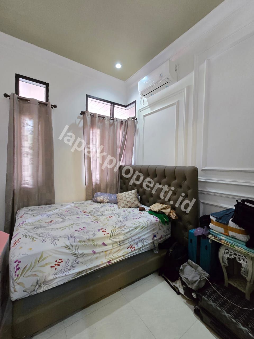 Foto Turun Harga Rumah Semi Furnished Dalam komplek Di Duren Sawit Jakarta Timur - 8