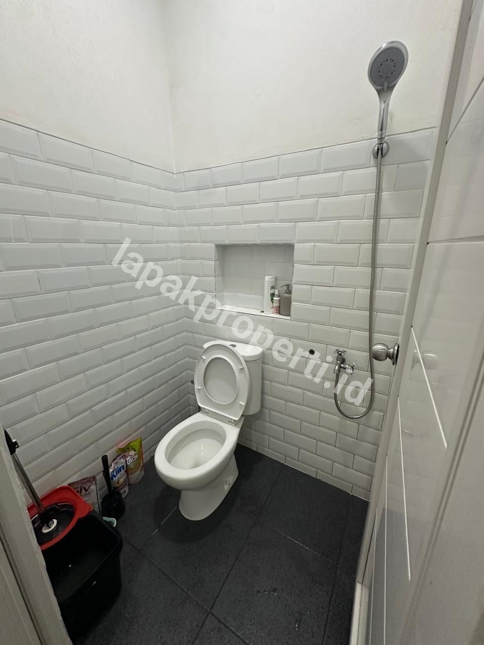 Foto Dijual rumah 2 lantai siap huni di daerah Jati Luhur, Jati Asih Kota Bekasi - 15