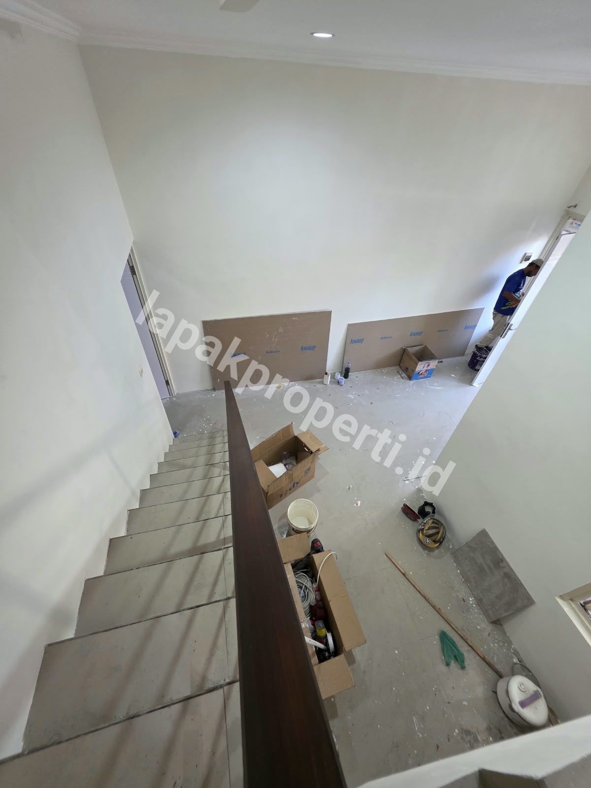 Foto Jual Harga Bawah Pasar Rumah 2 lantai 3 kamar di Gading Indah Regency Surabaya Timur dekat Kedungcowek, Kenjeran - 2