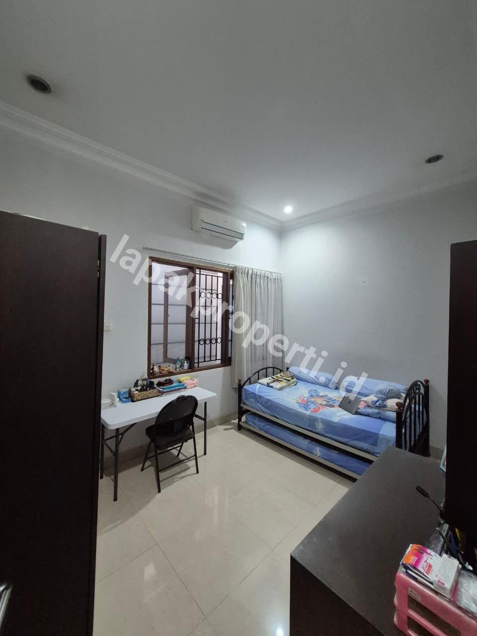 Foto Rumah Secondary Dalam komplek Di Cempaka Putih Jakarta Pusat - 8