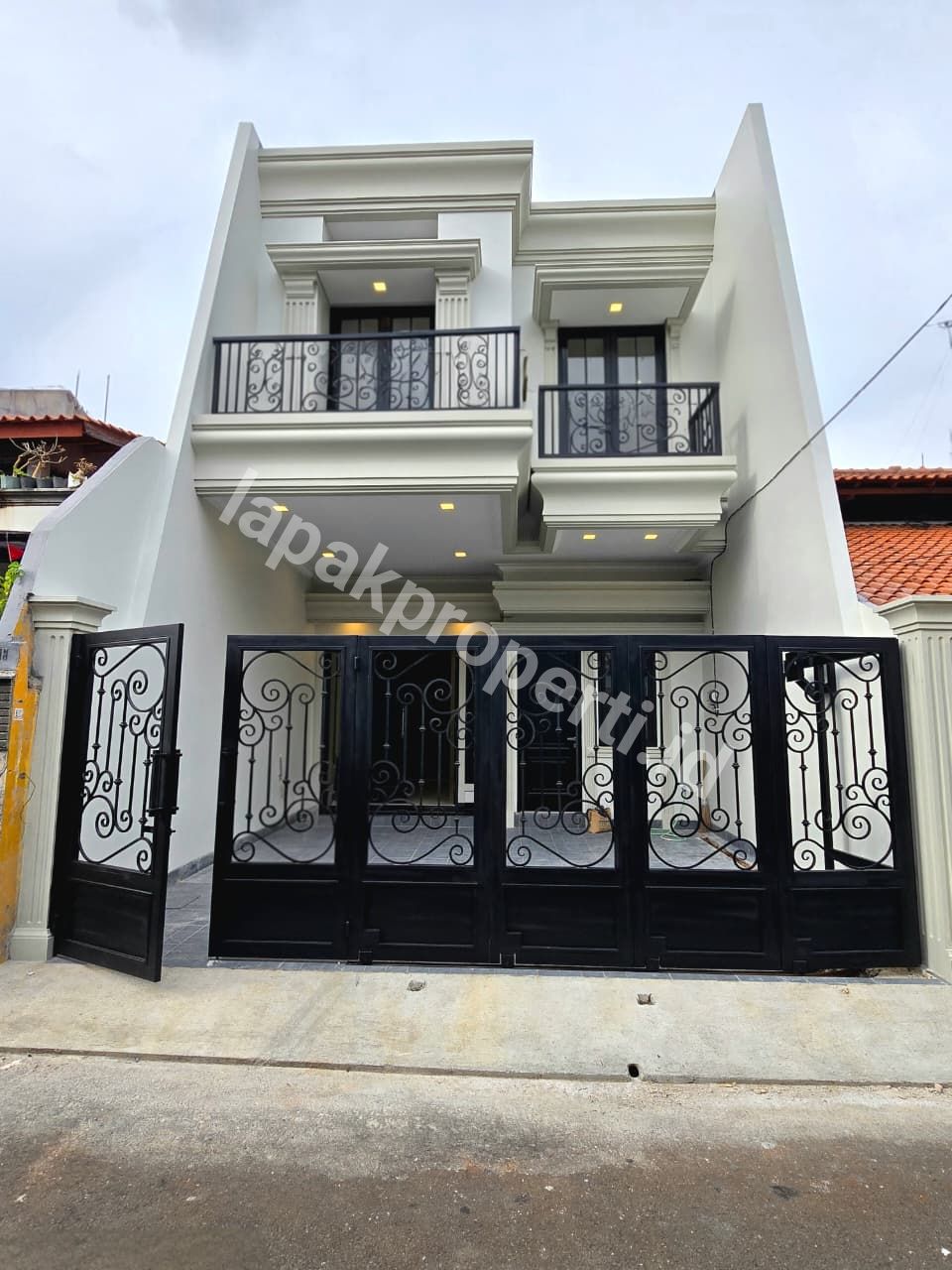 Foto Rumah Baru Dekat Mall Arion Di Rawamangun Jakarta Timur - 1