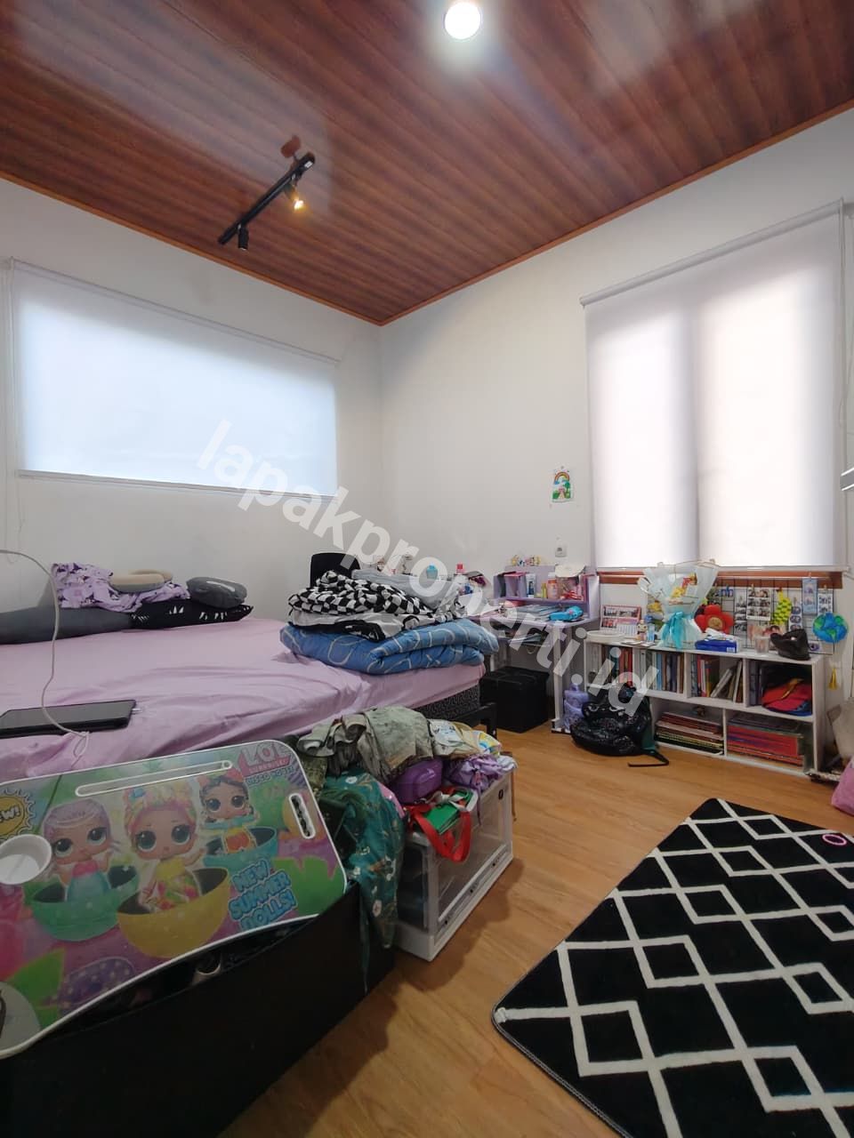 Foto Dijual Rumah Secondary Siap Huni Di Ciracas Jakarta Timur - 10