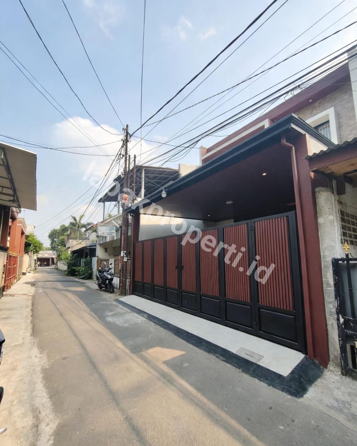 Foto Dijual Rumah Baru Dalam Komplek Siap Huni Di Pondok Kelapa Jakarta Timur - 2