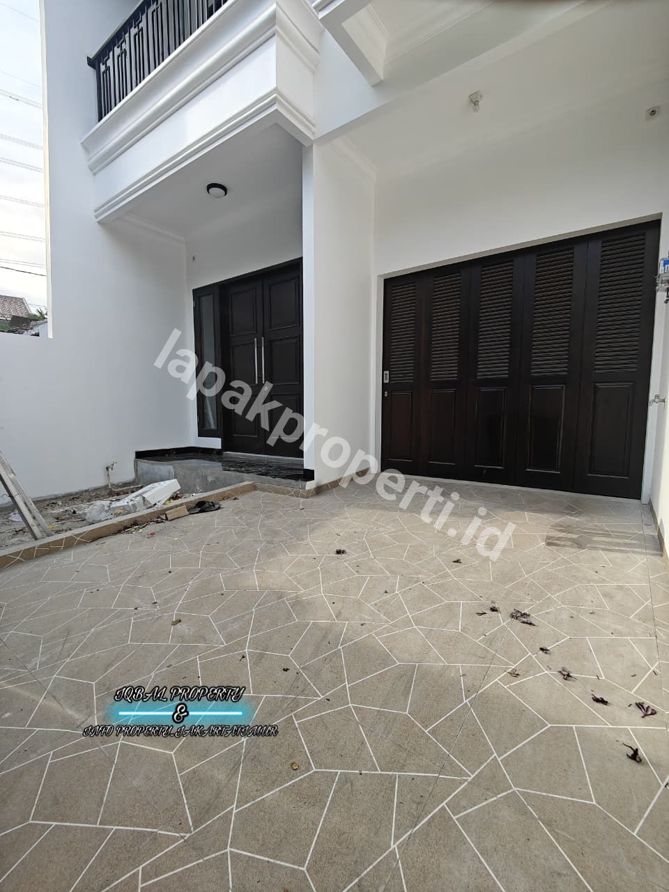 Foto Dijual rumah Baru Dalam Komplek Di Pondok Kelapa Jakarta Timur - 2