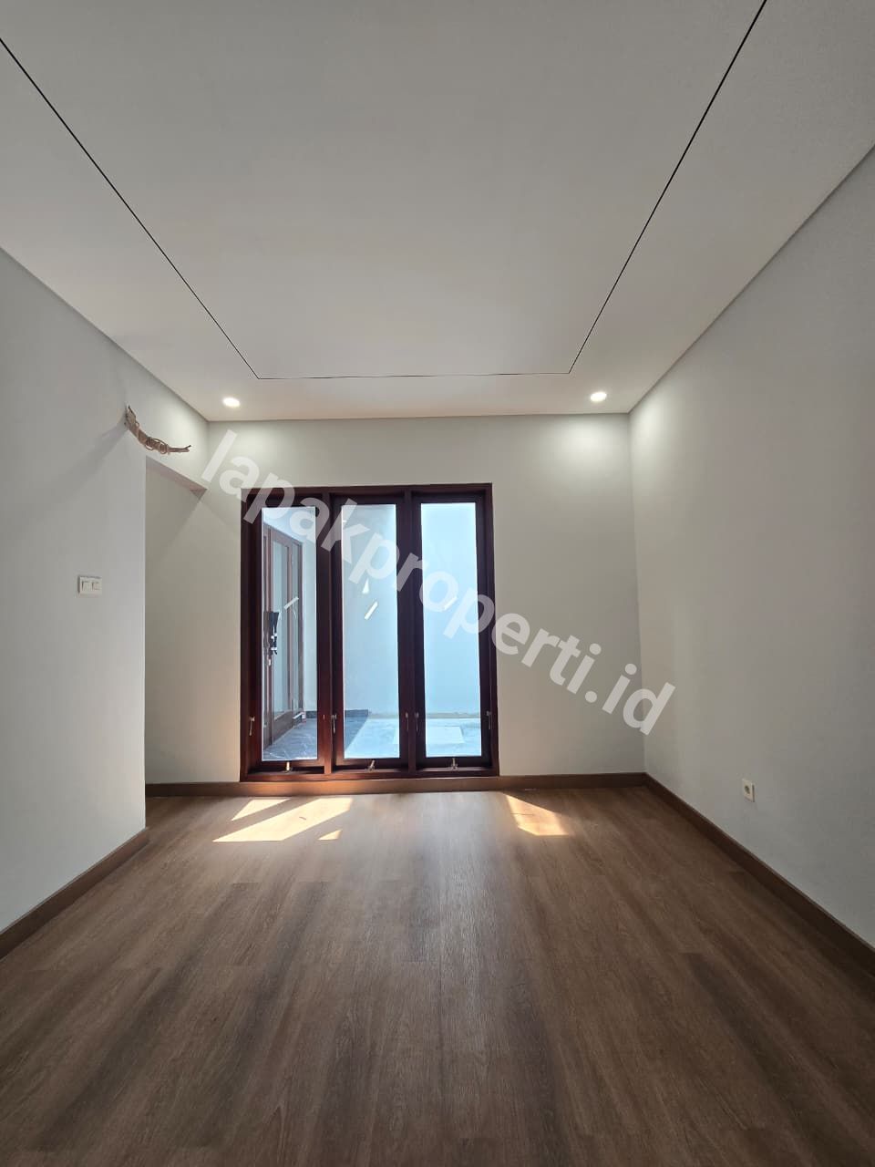 Foto Dijual Rumah Baru Design Modern Minimalis Di Cempaka Putih Jakarta Pusat - 5