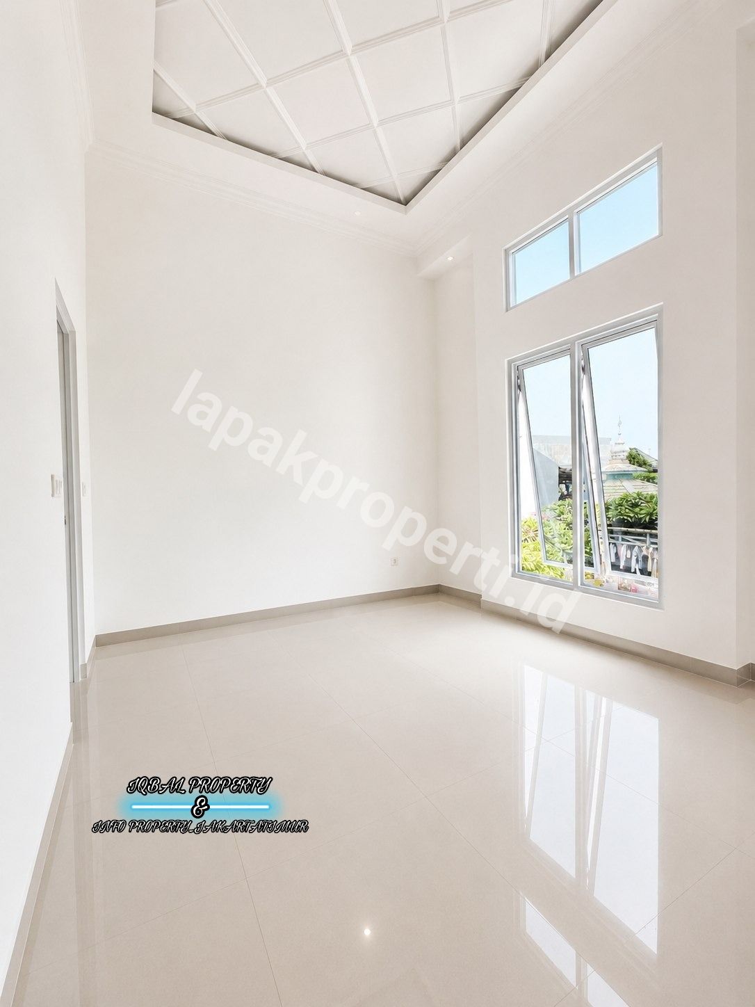 Foto Dijual Rumah Baru Design Classic Modern Siap Huni - 9