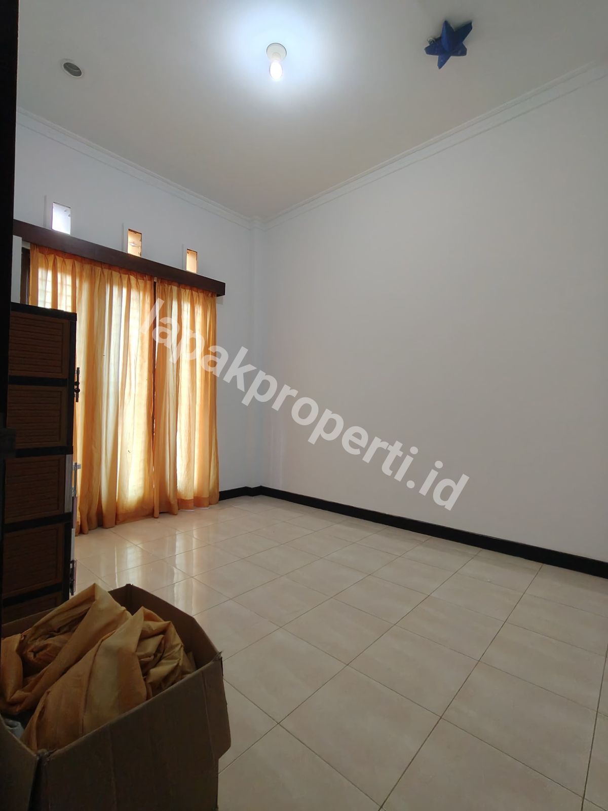Foto Rumah Secondary Dalam komplek Di Jatibening Bekasi - 11