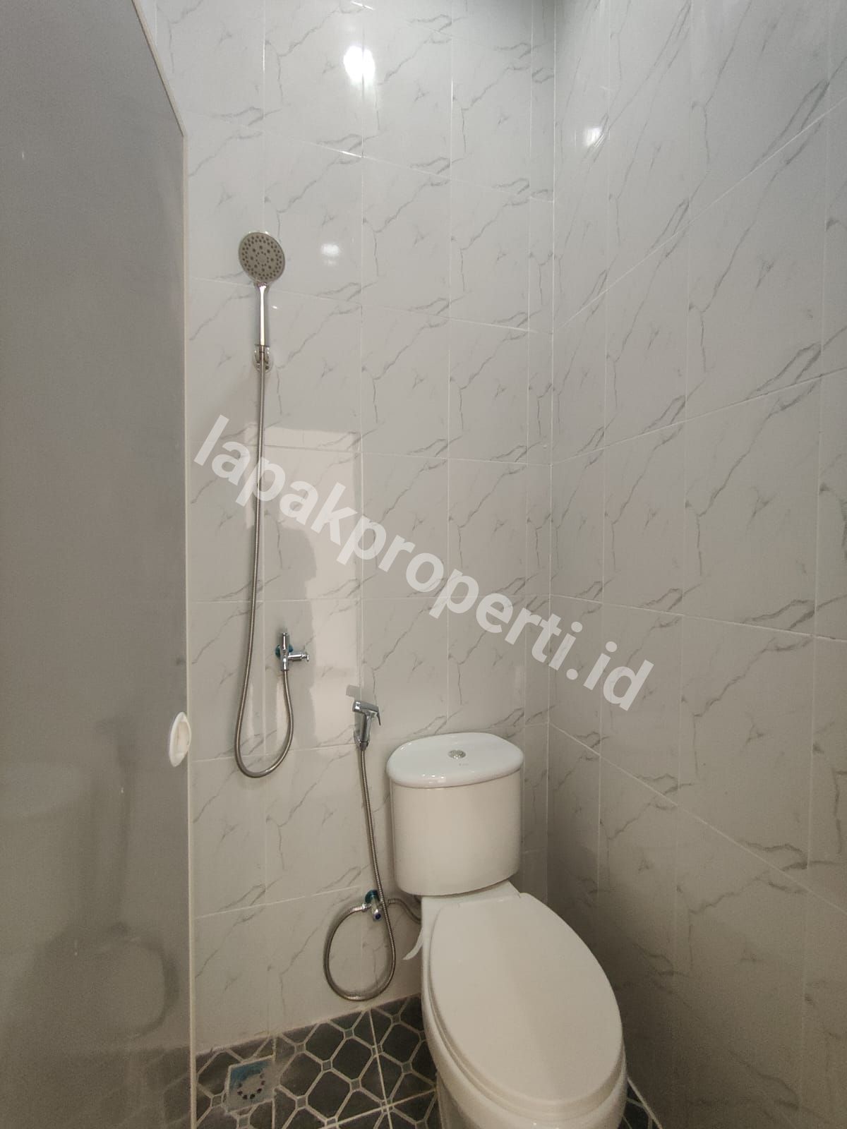 Foto Dijual Rumah Baru Siap Huni Akses Motor Di Matraman Jakarta Timur - 11