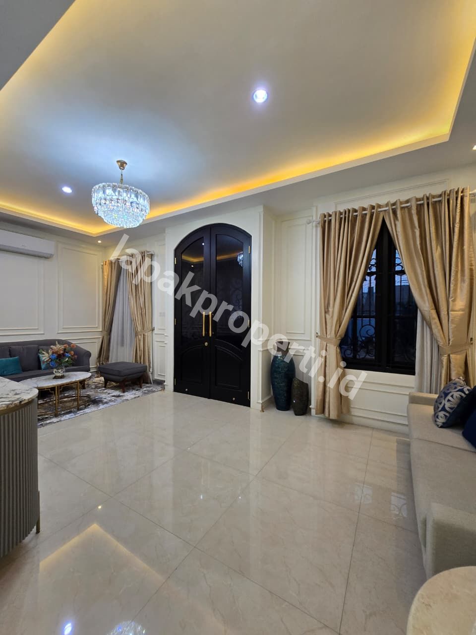 Foto Dijual Rumah Full Furnished Siap Huni Di Duren Sawit Jakarta Timur - 8