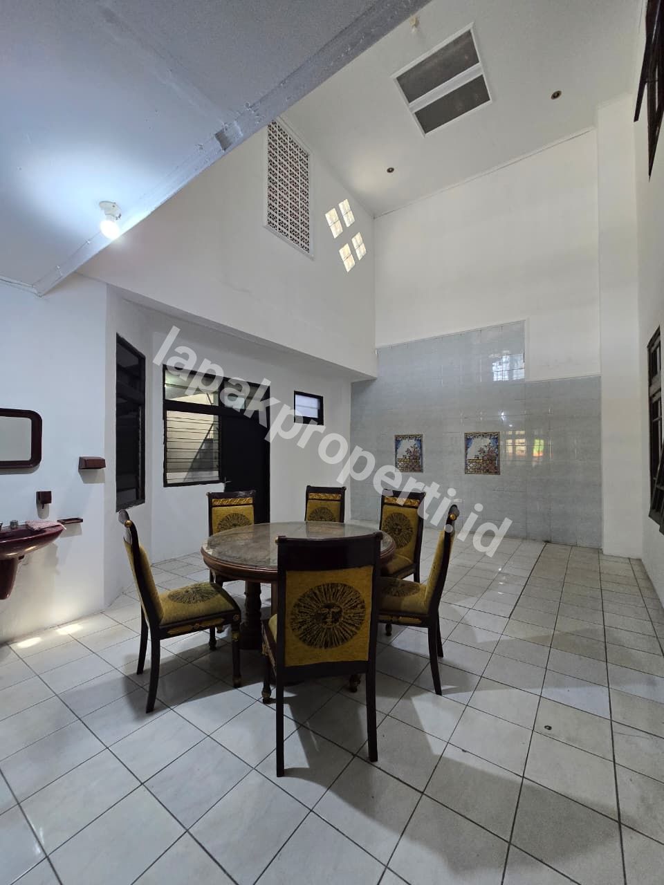 Foto Turun Harga Rumah Dalam Komplek One gate Di Pondok Bambu Jakarta Timur - 6