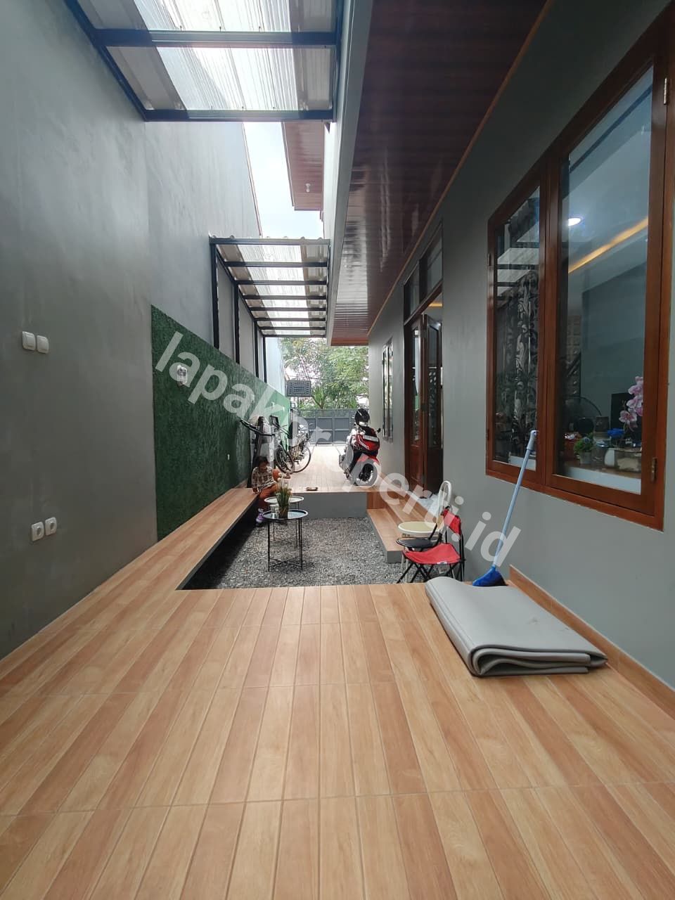 Foto Dijual Rumah Secondary Siap Huni Di Ciracas Jakarta Timur - 3