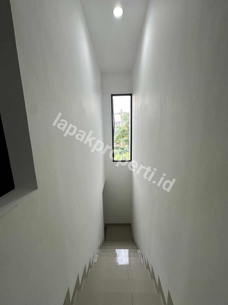 Foto Dijual rumah 2 lantai siap huni di daerah Jati Luhur, Jati Asih Kota Bekasi - 14