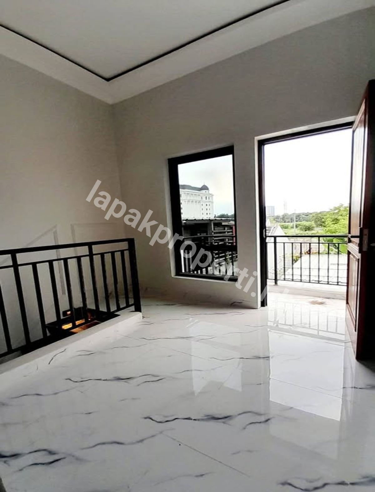 Foto Cluster American Modern Ceger Jakarta Timur - 9