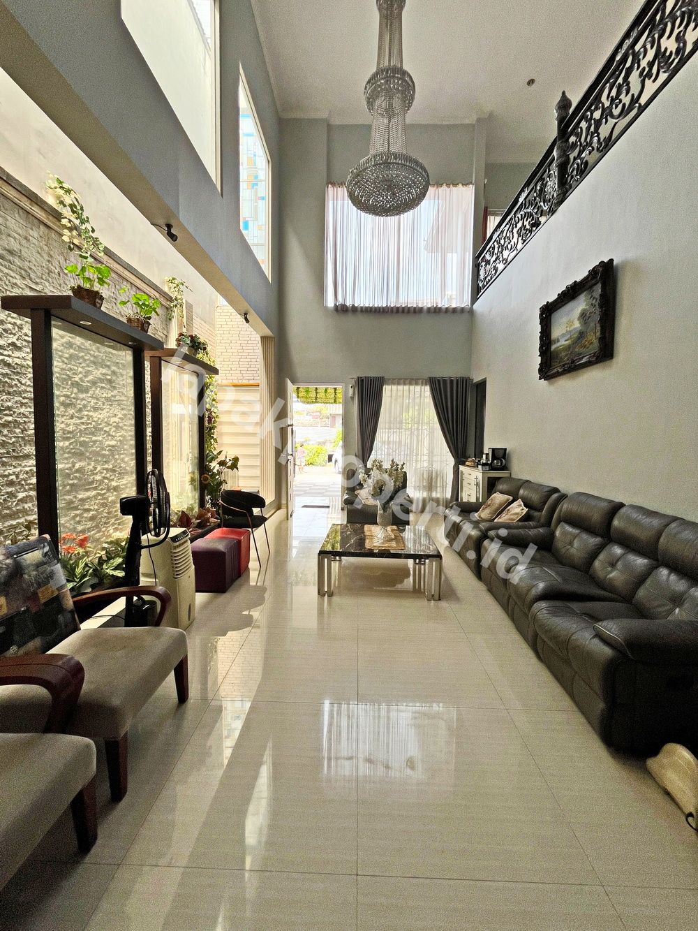 Foto Dijual Rumah Dalam Komplek Akses Jalan Lebar Di Rawamangun - 7