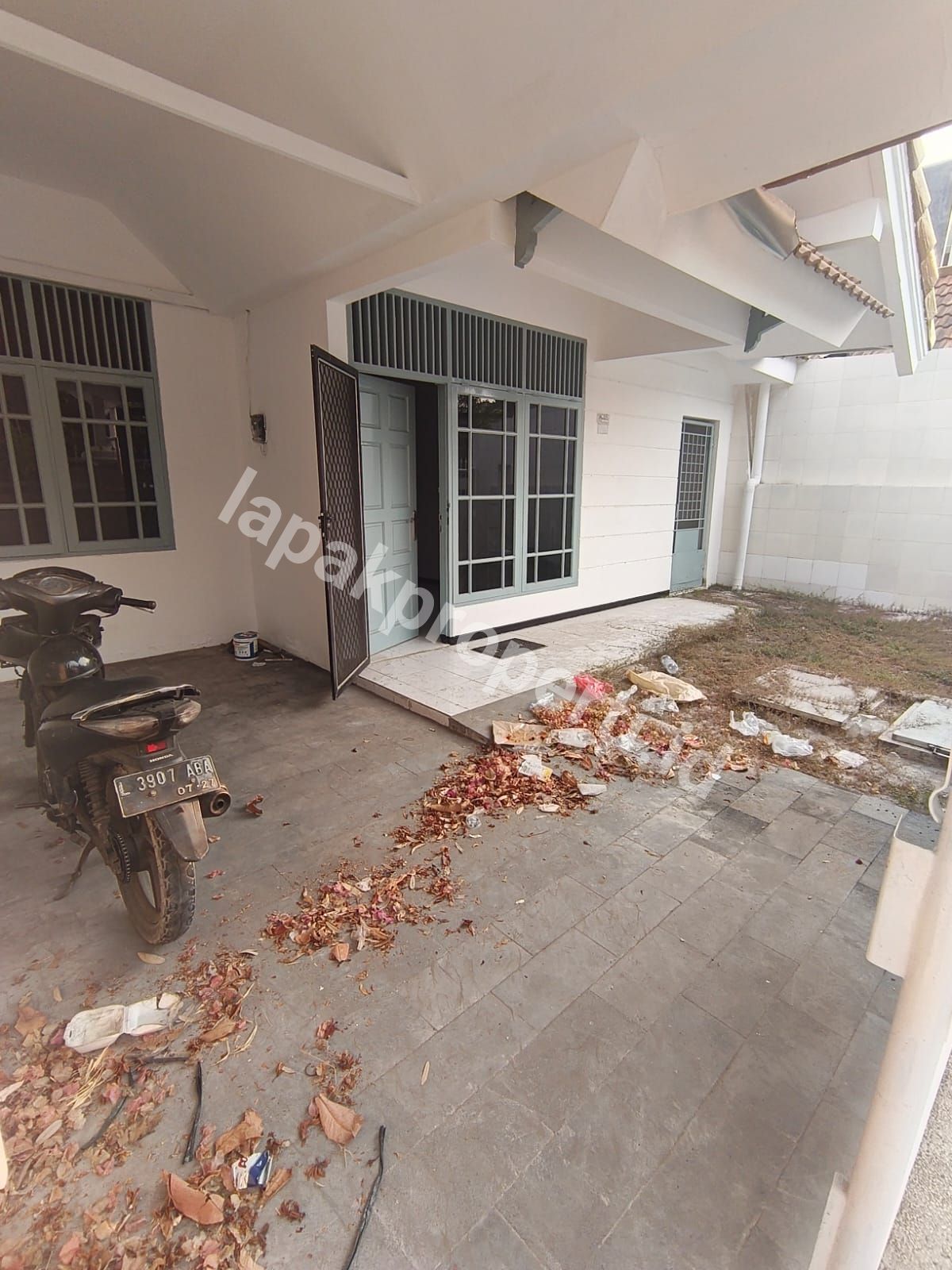 Foto Disewakan Rumab Sutorejo Siap Huni 1 lantai Kamar 3 Kosongan - 2