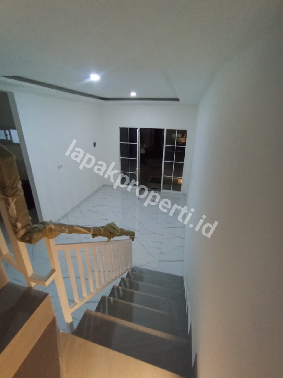 Foto Dijual Rumah Baru dalap Cluster bebas Banjir Di Jatikramat Kota Bekasi - 12