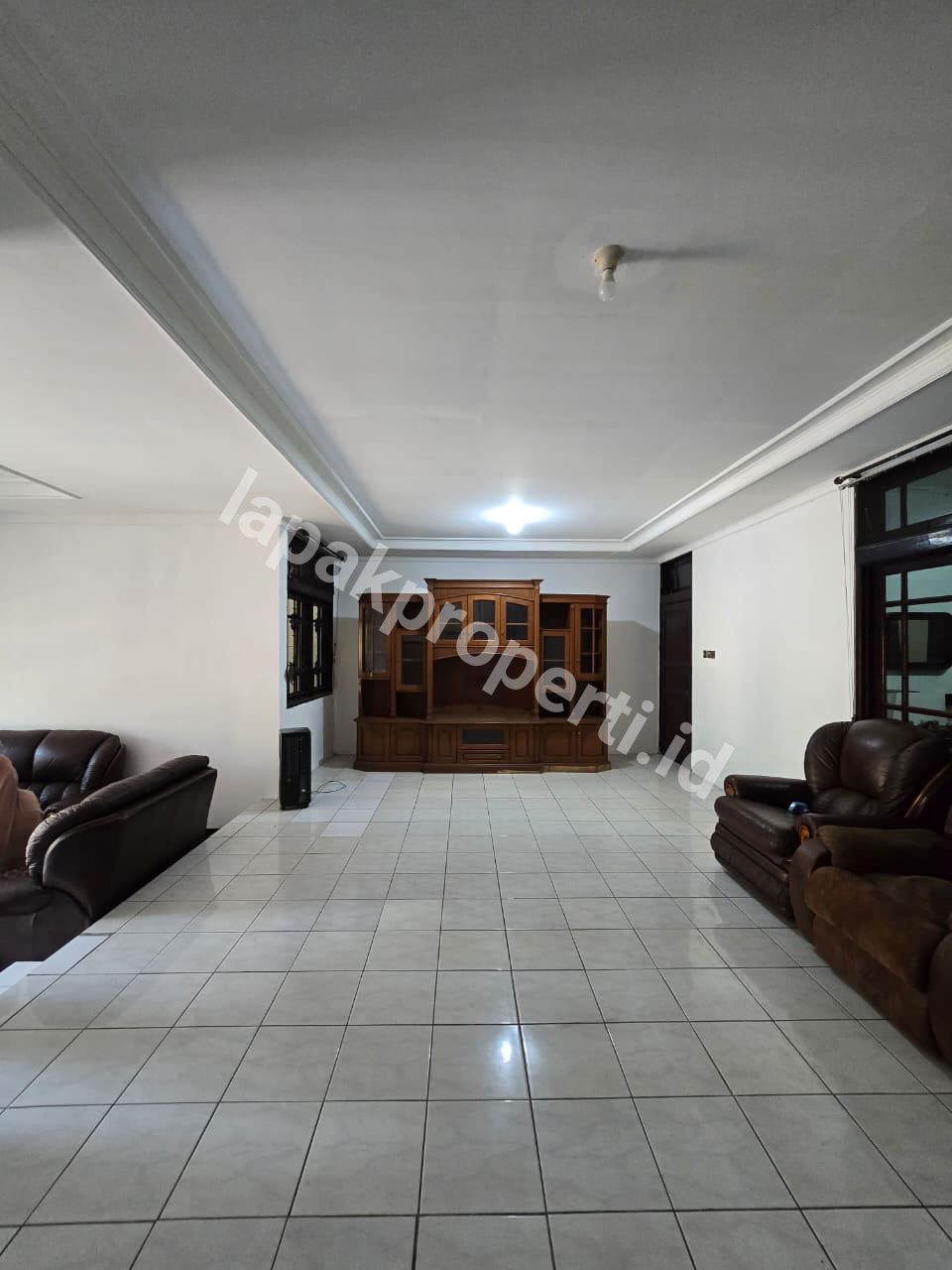 Foto Turun Harga Rumah Dalam Komplek One gate Di Pondok Bambu Jakarta Timur - 4