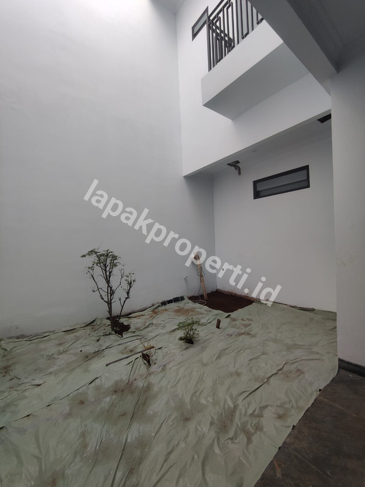 Foto Dijual Rumah Baru Dalam Komplek Di Pondok Kelapa Jakarta Timur - 13