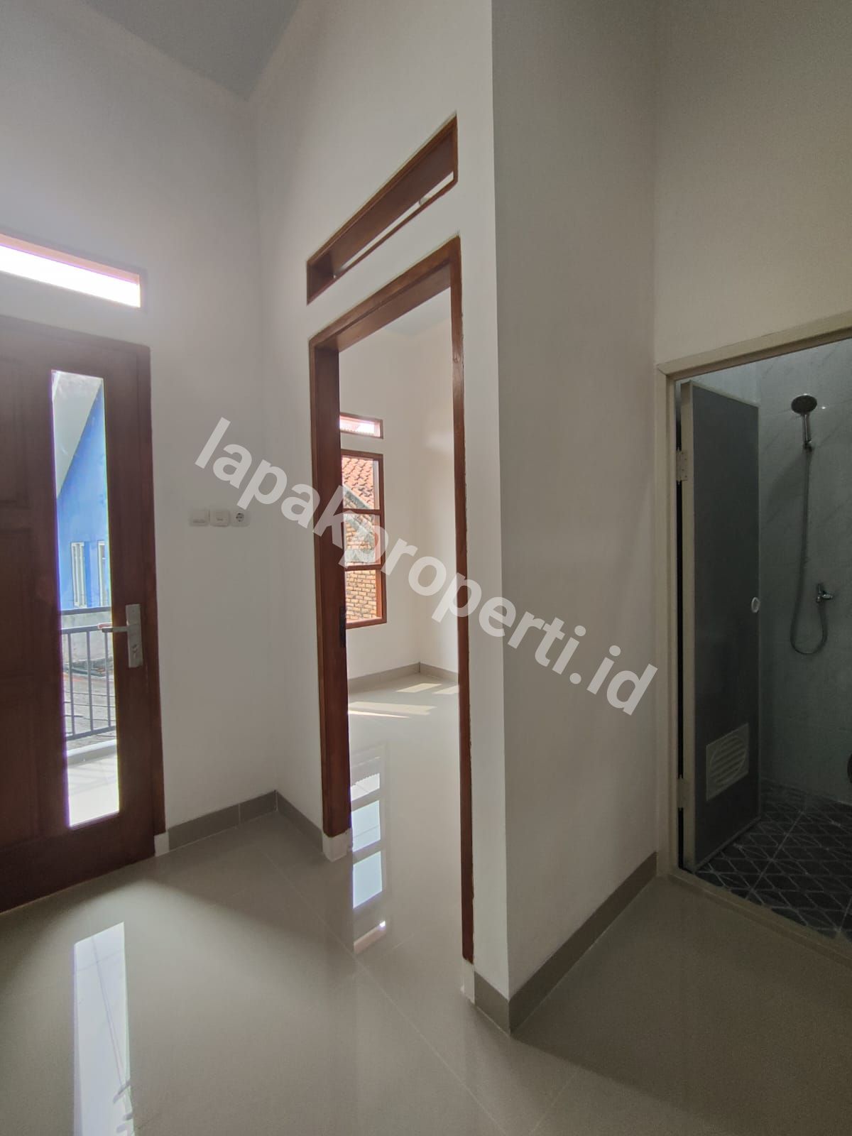 Foto Dijual Rumah Baru Siap Huni Akses Motor Di Matraman Jakarta Timur - 9