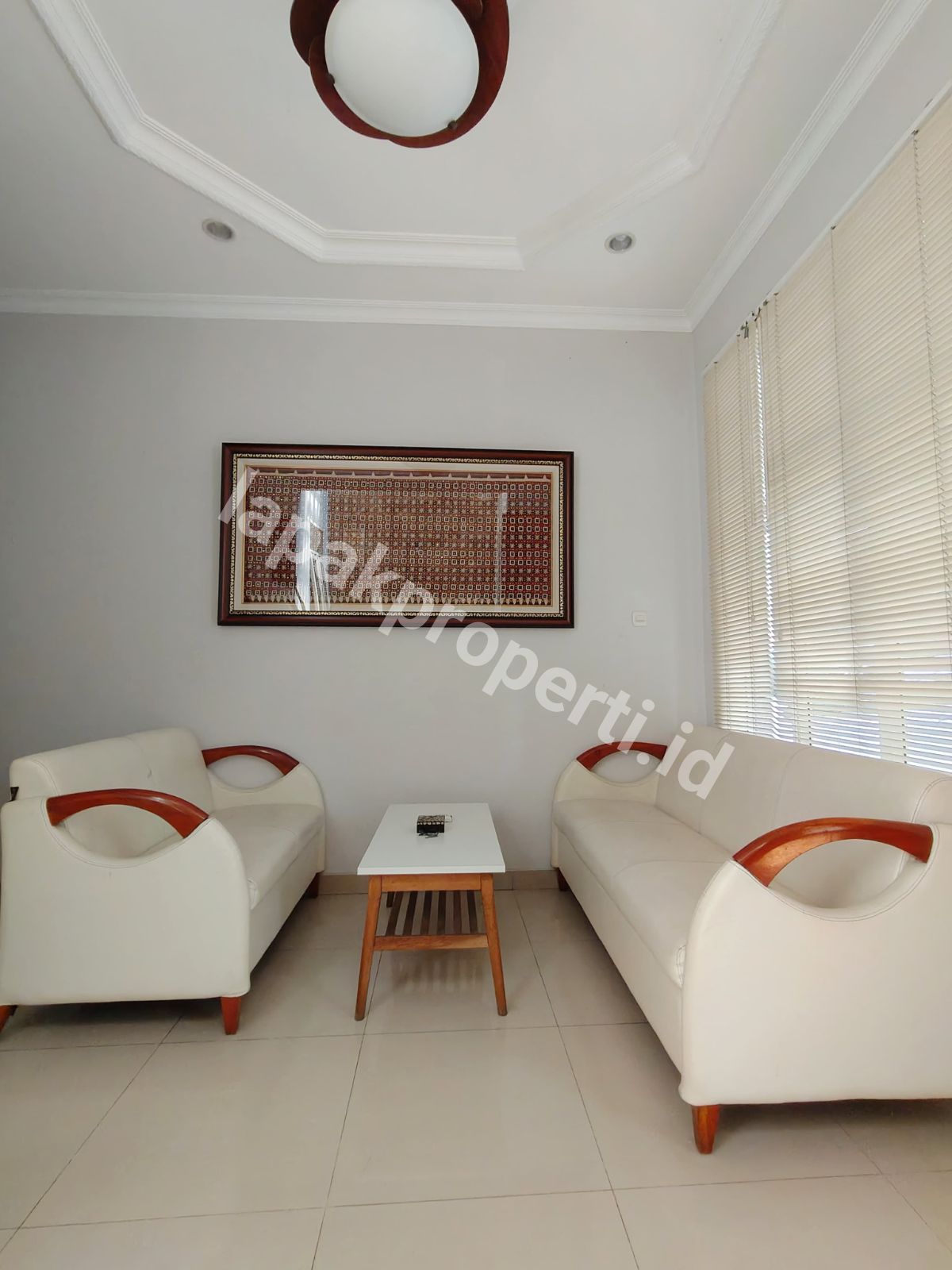 Foto Dijual Rumah Secondary Dalam Komplek Siap Huni Di Pondok Kelapa Jakarta Timur - 7