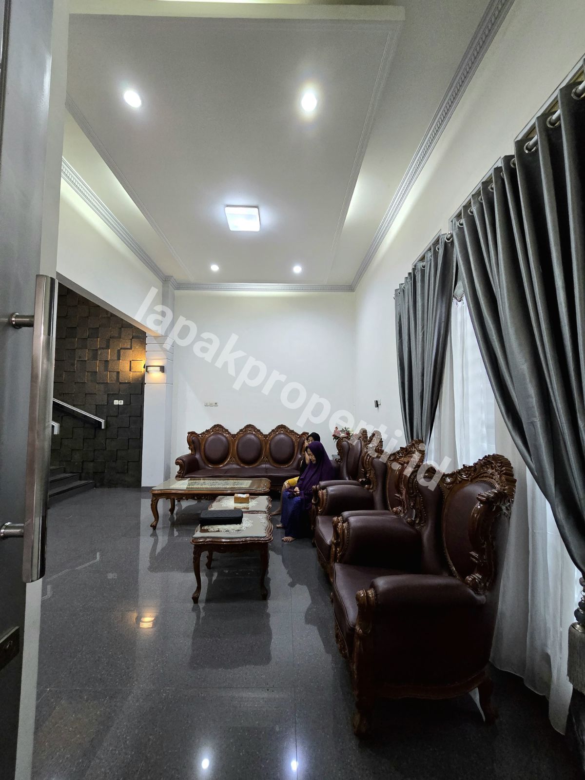 Foto TURUN HARGA Rumah Second Dalam Komplek Di Pondok Kelapa Jakarta Timur - 6