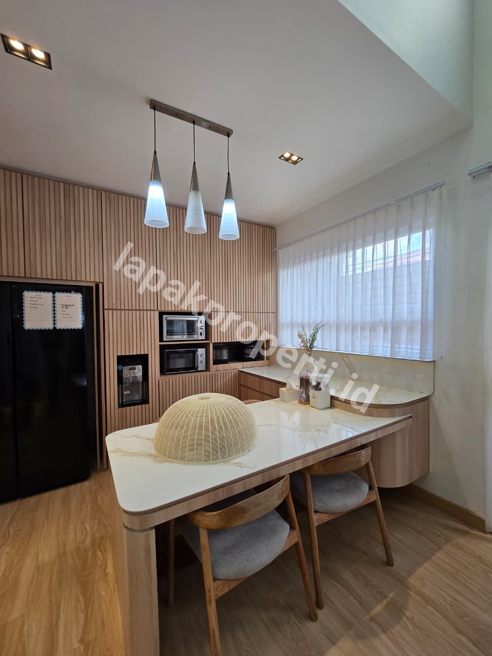 Foto Dijual Rumah Secondary Full Furnished Dalam komplek Di Billymoon Pondok Kelapa Jakarta Timur - 5